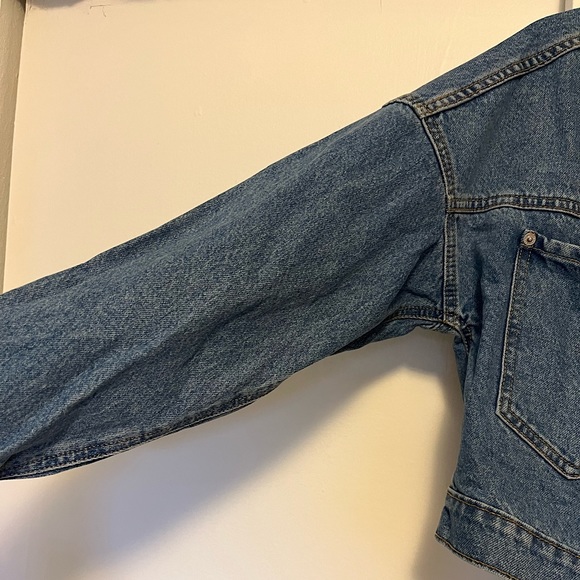 Old Navy Cropped Jean Jacket, size S - Picture 2 of 4